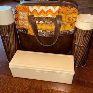 Vintage 50’s 60’s Thermos Set With Original Vinyl Picnic Bag